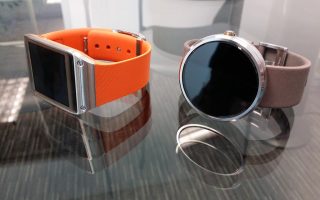 Moto 360 Android Wear Smart Watch and Samsung Gear